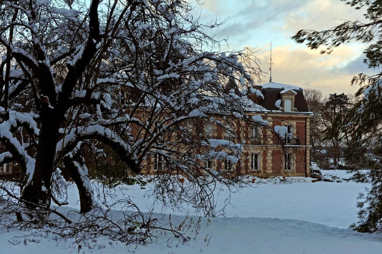 Chateau Le Quesnoy Chevrieres  Εξωτερικό φωτογραφία